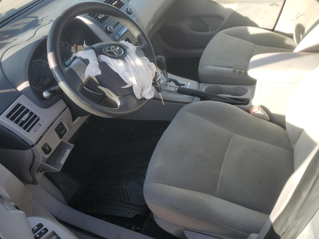 2011 Toyota Corolla - Image 7