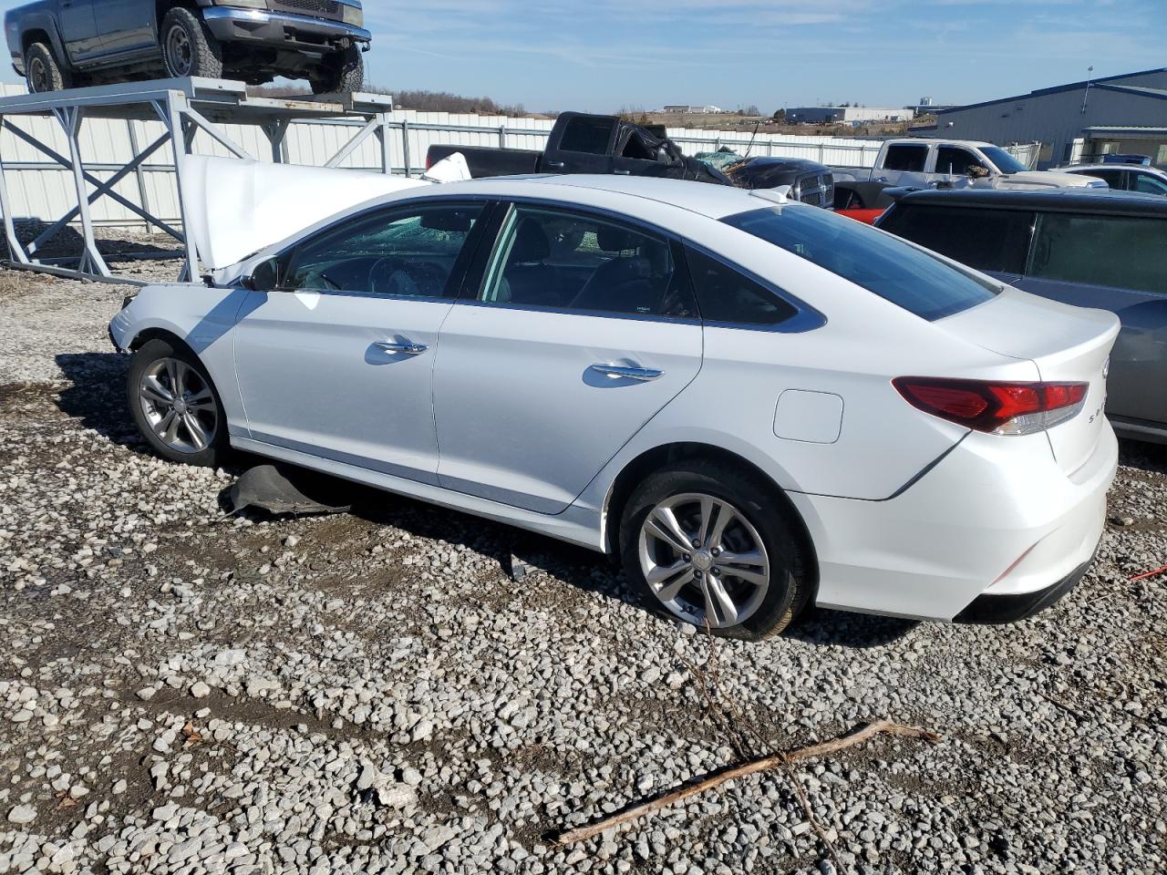 2019 Hyundai Sonata - Image 2