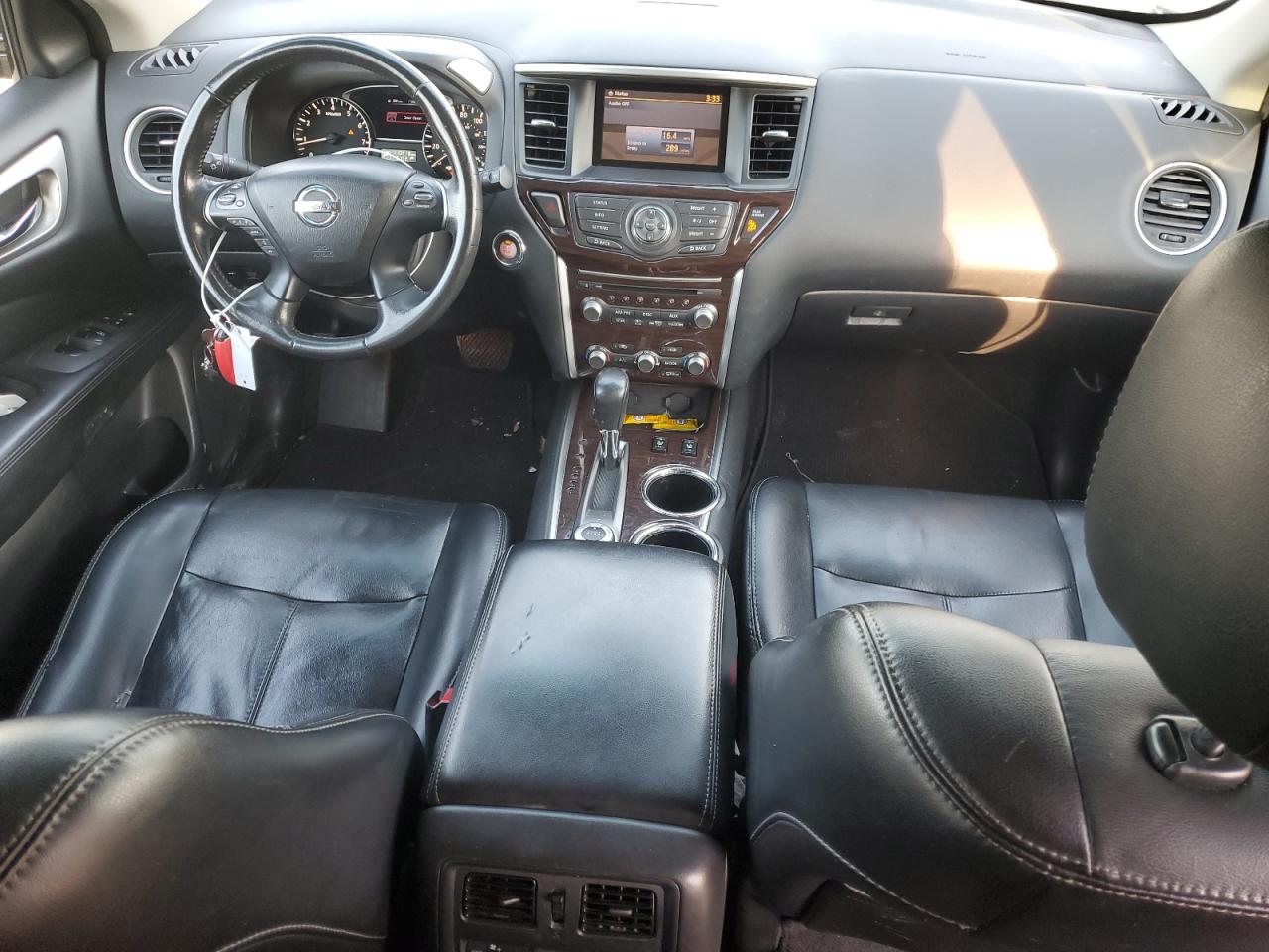 2014 Nissan Pathfinder - Image 8
