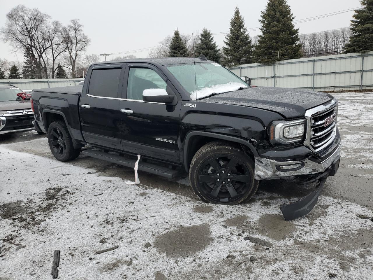 2017 GMC Sierra - Image 4