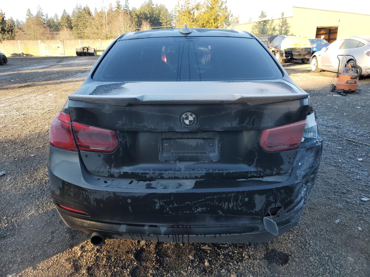 2017 BMW 3er - Image 6