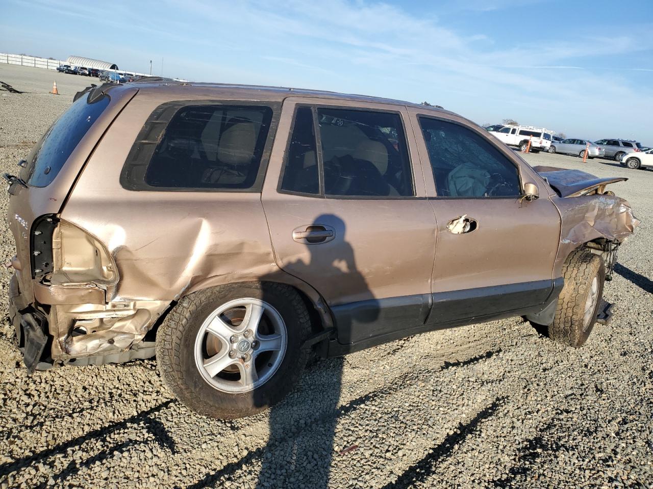 2002 Hyundai Santa Fe - Image 3