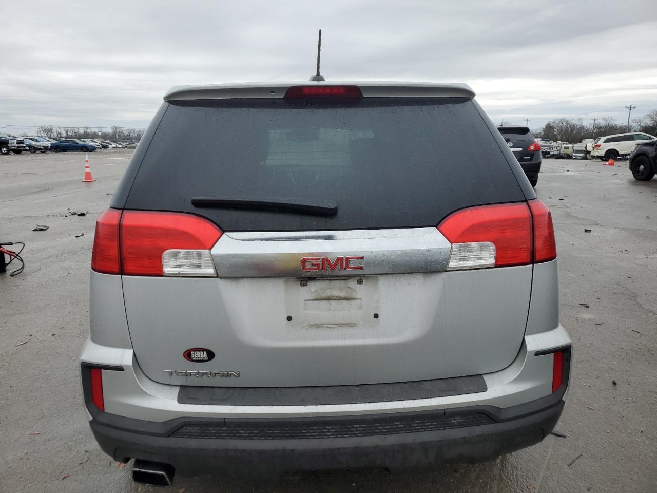 2017 GMC Terrain - Image 6