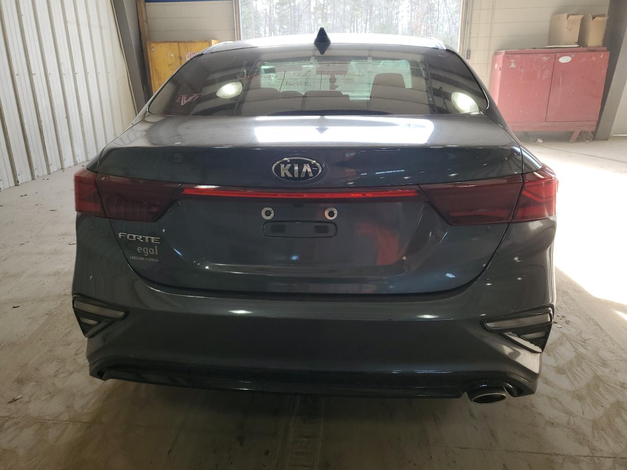 2021 Kia Forte - Image 6