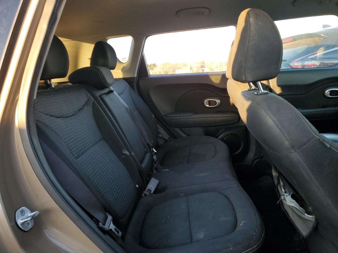 2015 Kia Soul - Image 10