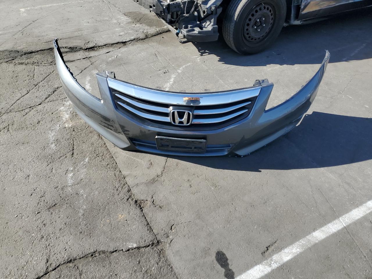 2012 Honda Accord - Image 12