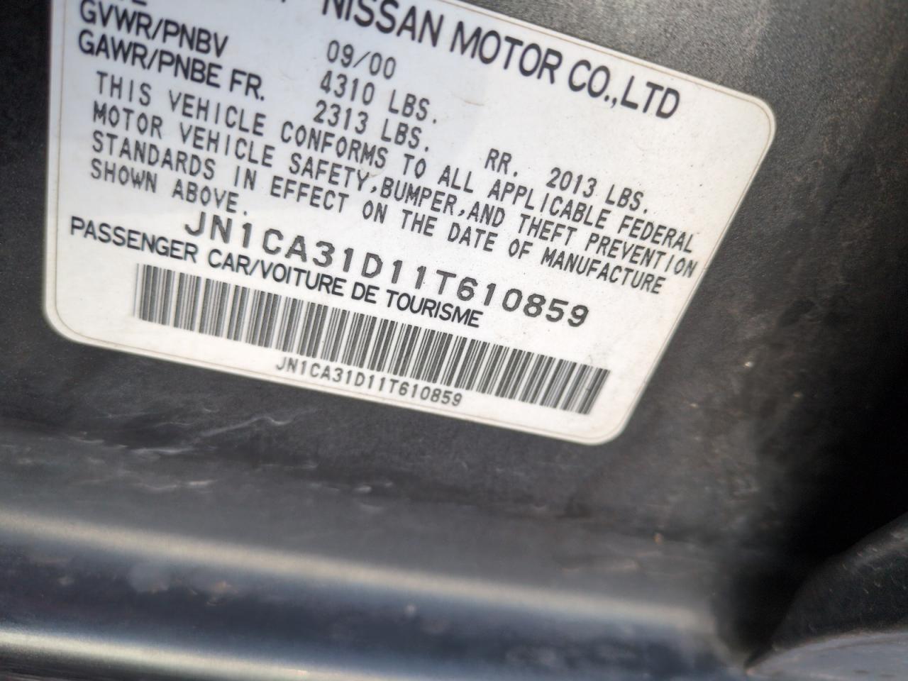 2001 Nissan Maxima - Image 12