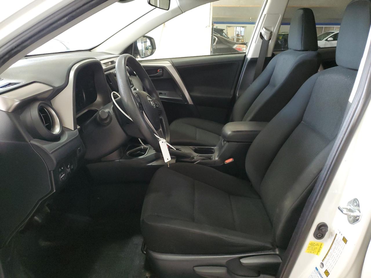 2018 Toyota RAV 4 - Image 7