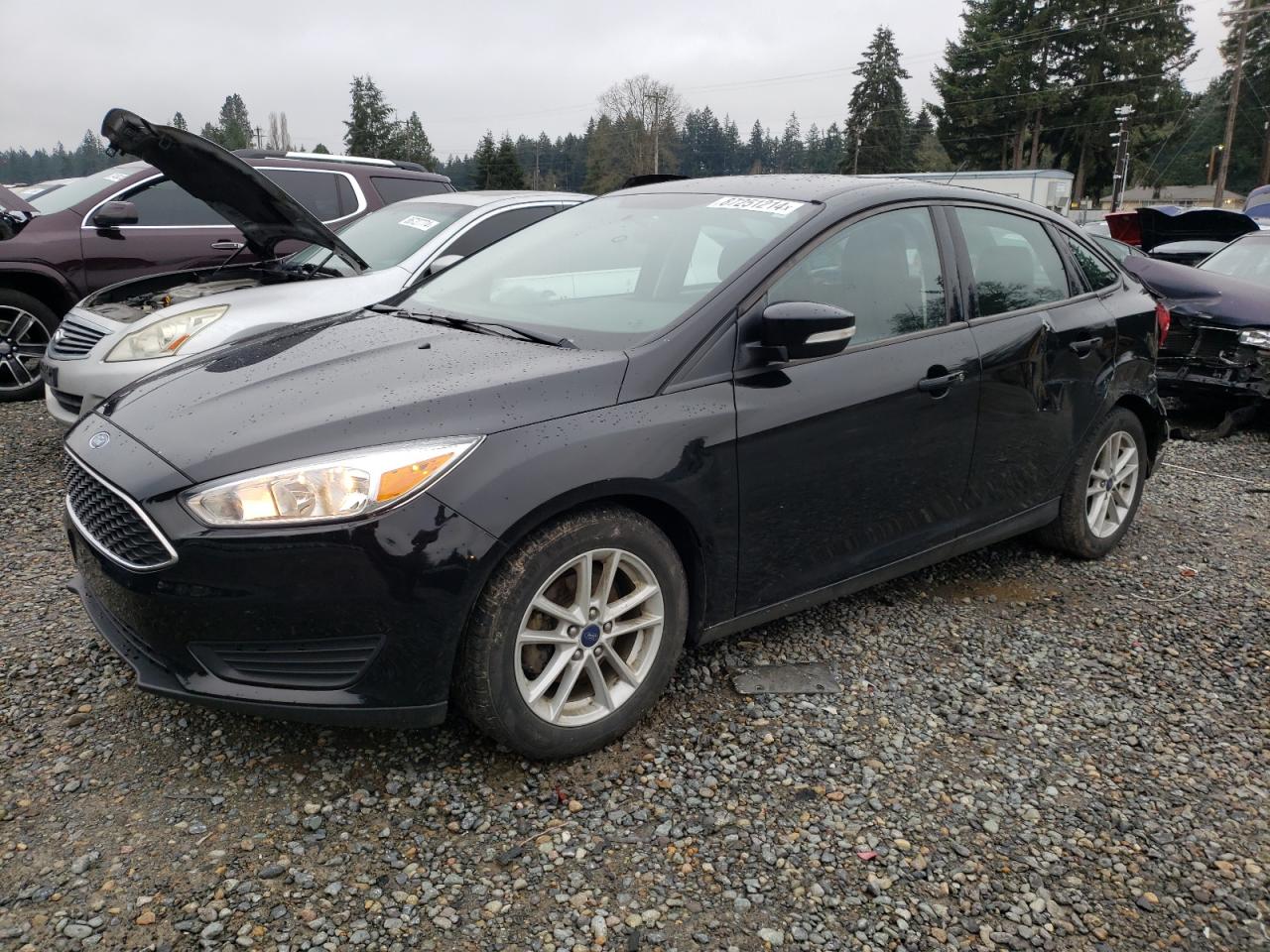 VIN 1FADP3F28JL279260 2018 FORD FOCUS no.1