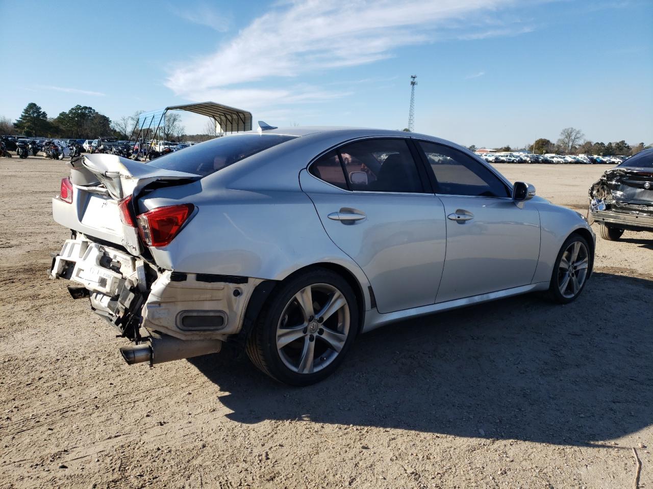 2011 Lexus IS - Image 3