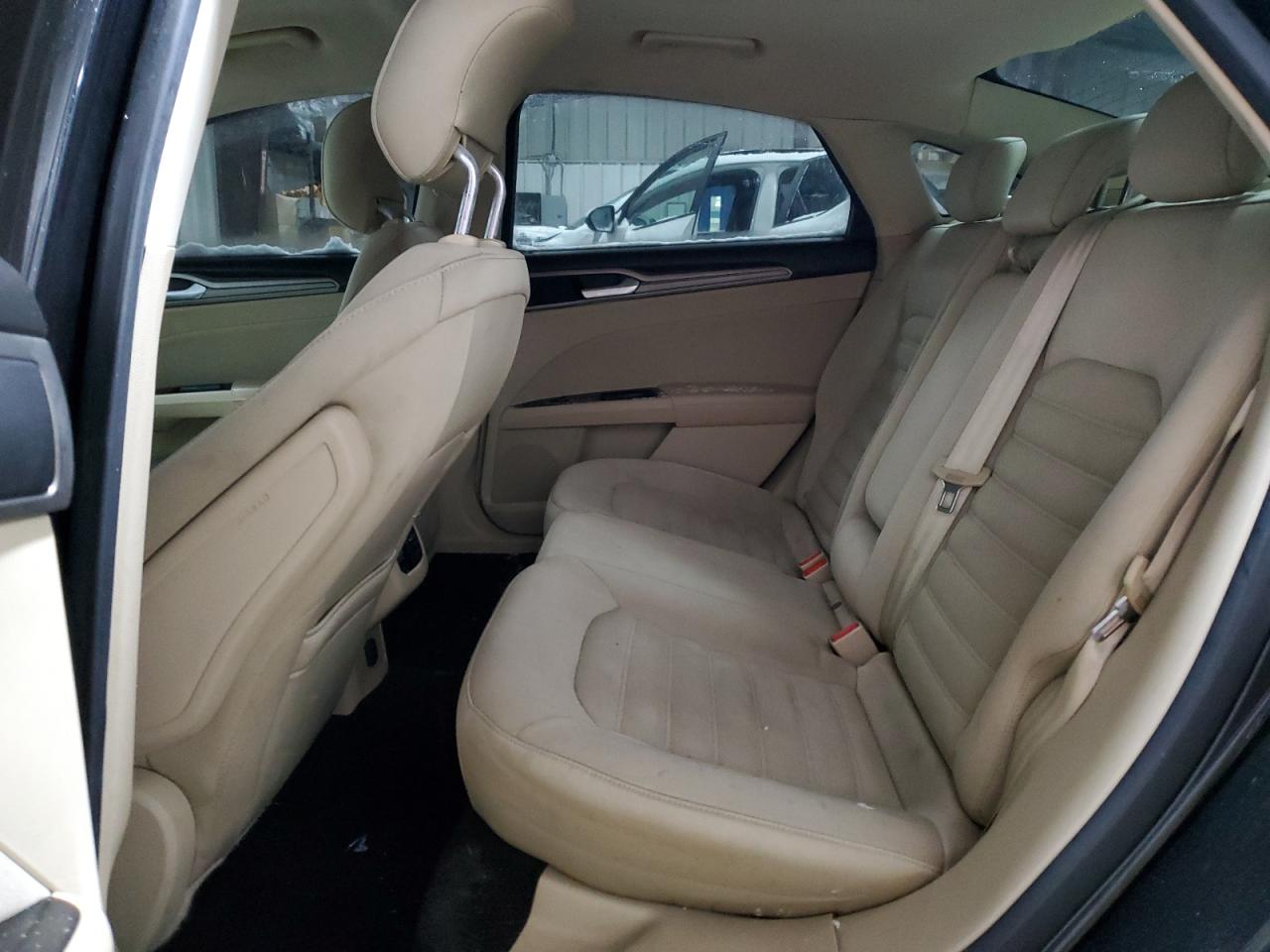 2014 Ford Fusion - Image 10