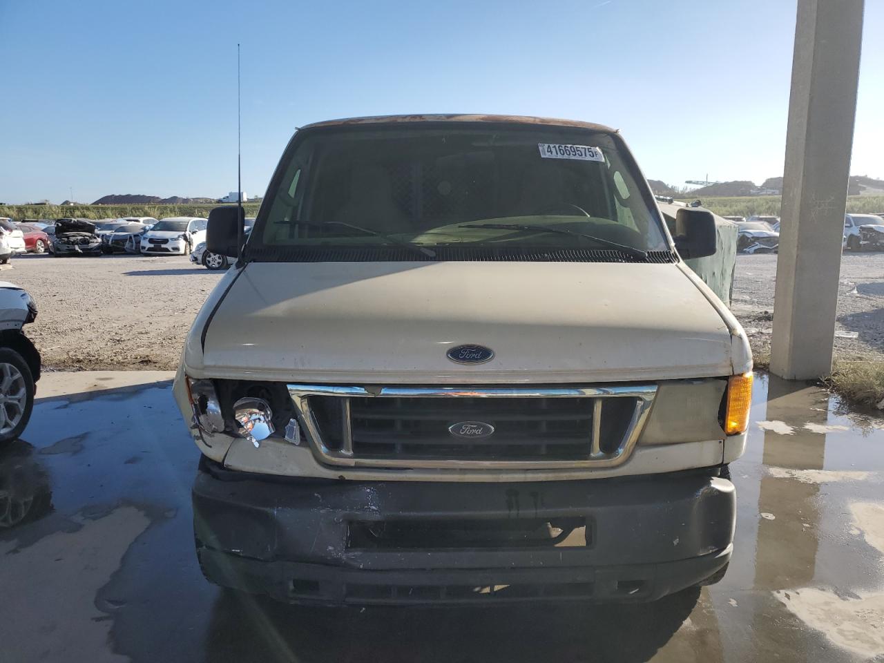 2003 Ford Econoline - Image 5