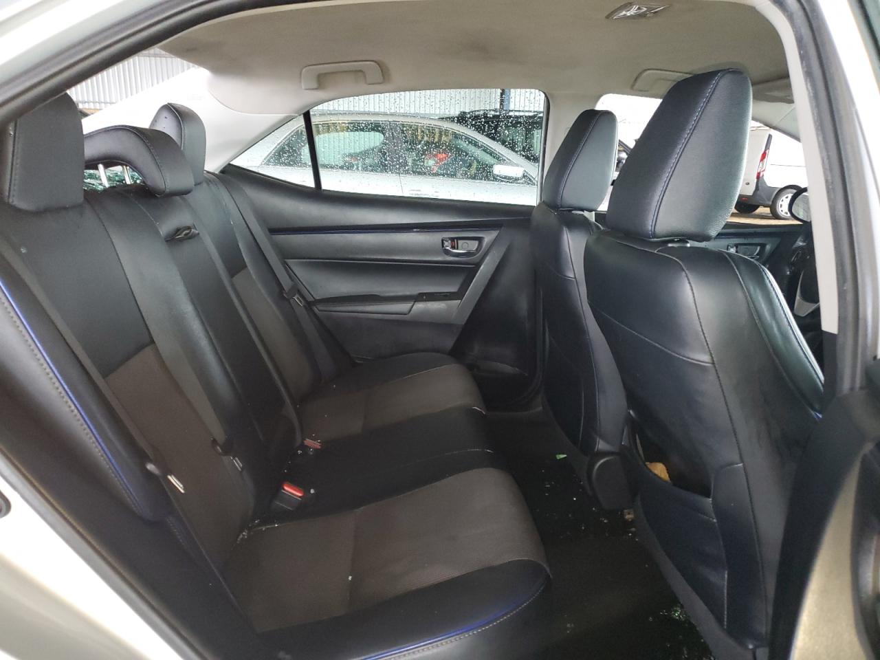 2018 Toyota Corolla - Image 10