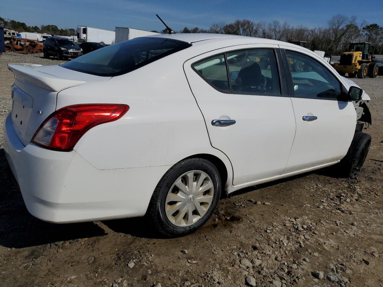 2018 Nissan Versa - Image 3