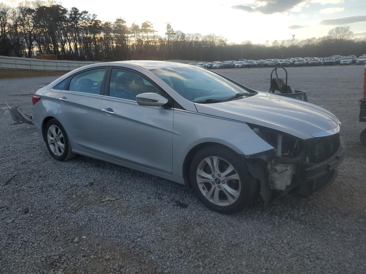 2011 Hyundai Sonata - Image 4