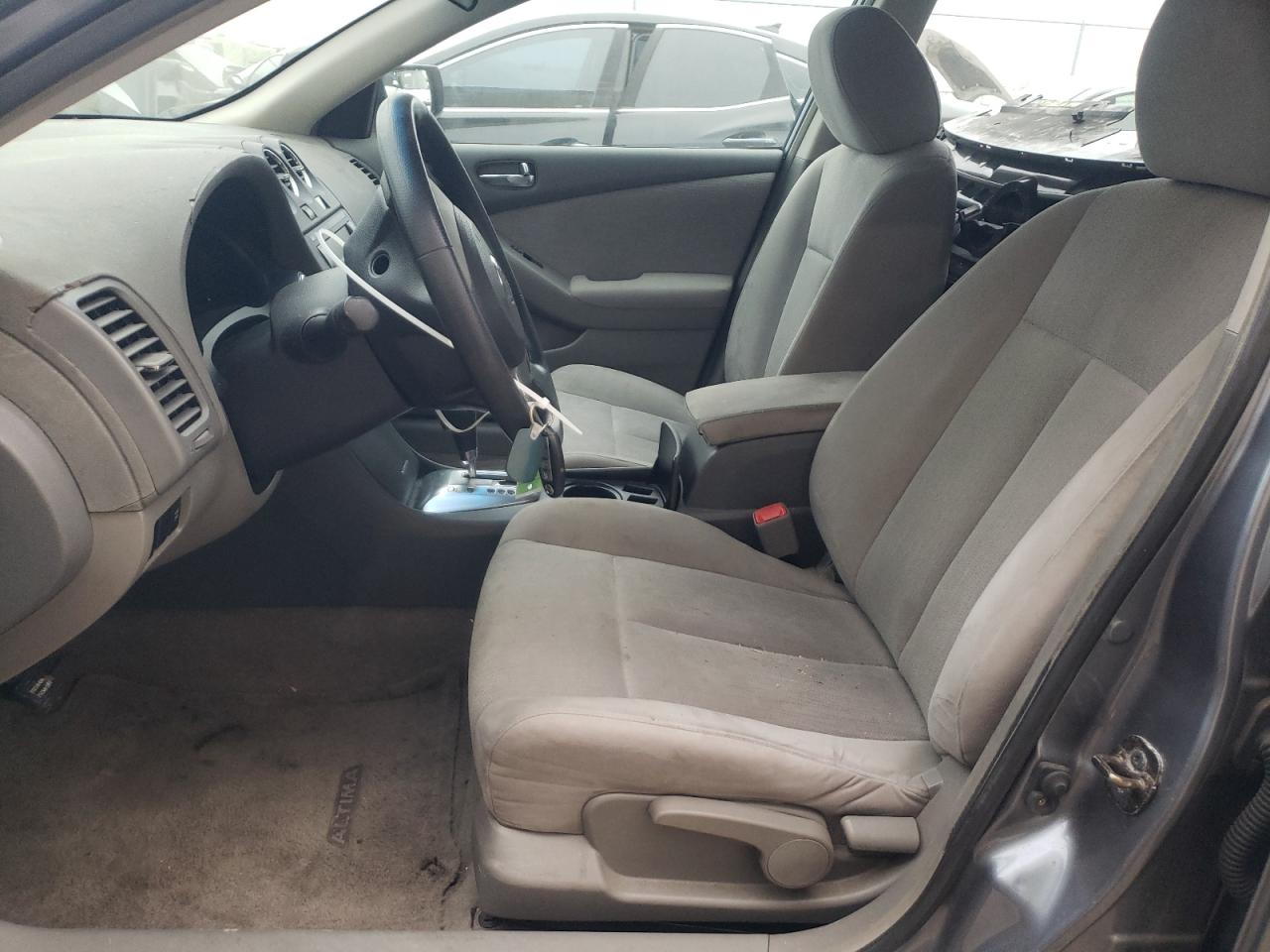2010 Nissan Altima - Image 7