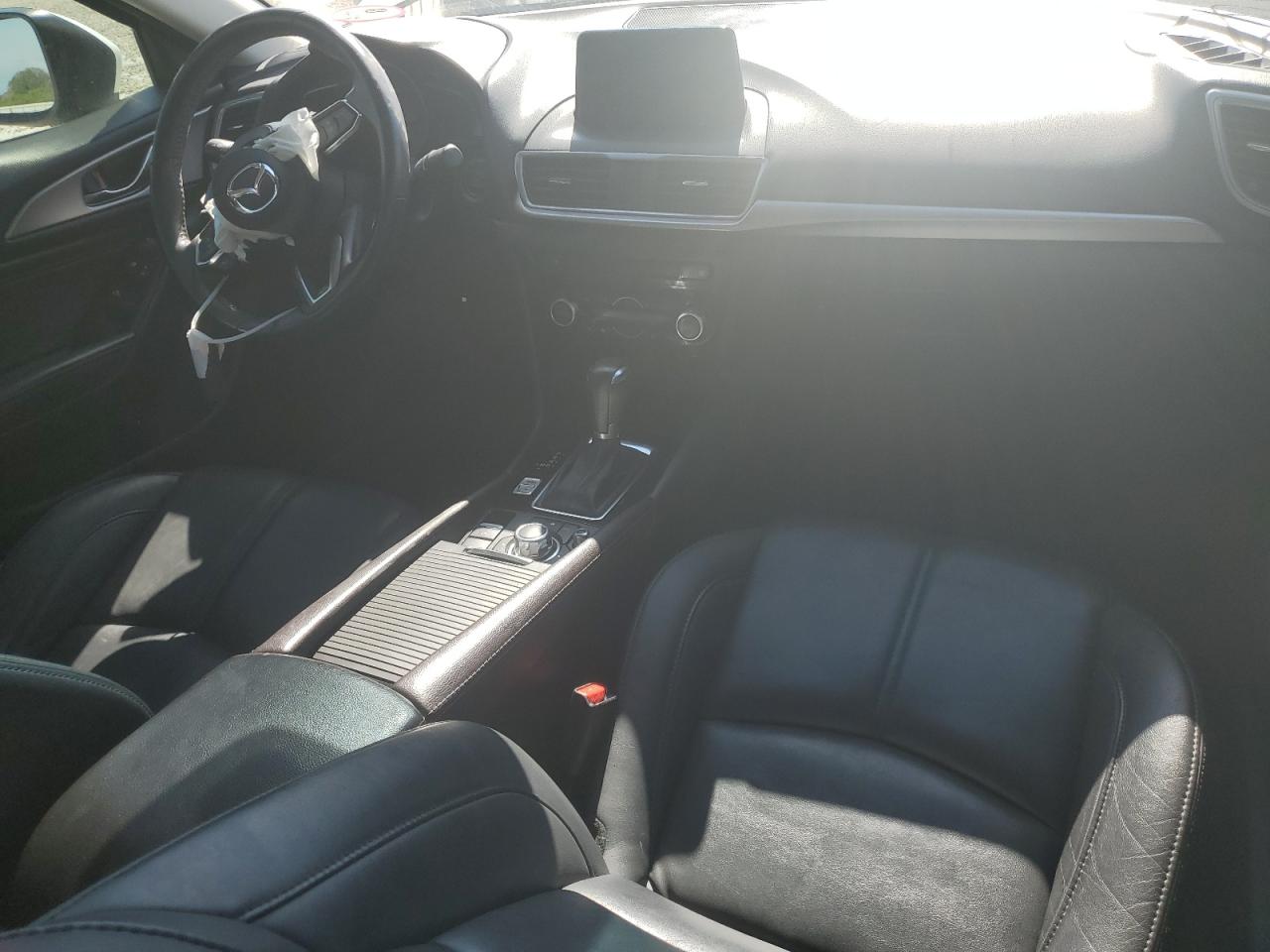 2018 Mazda 3 - Image 8