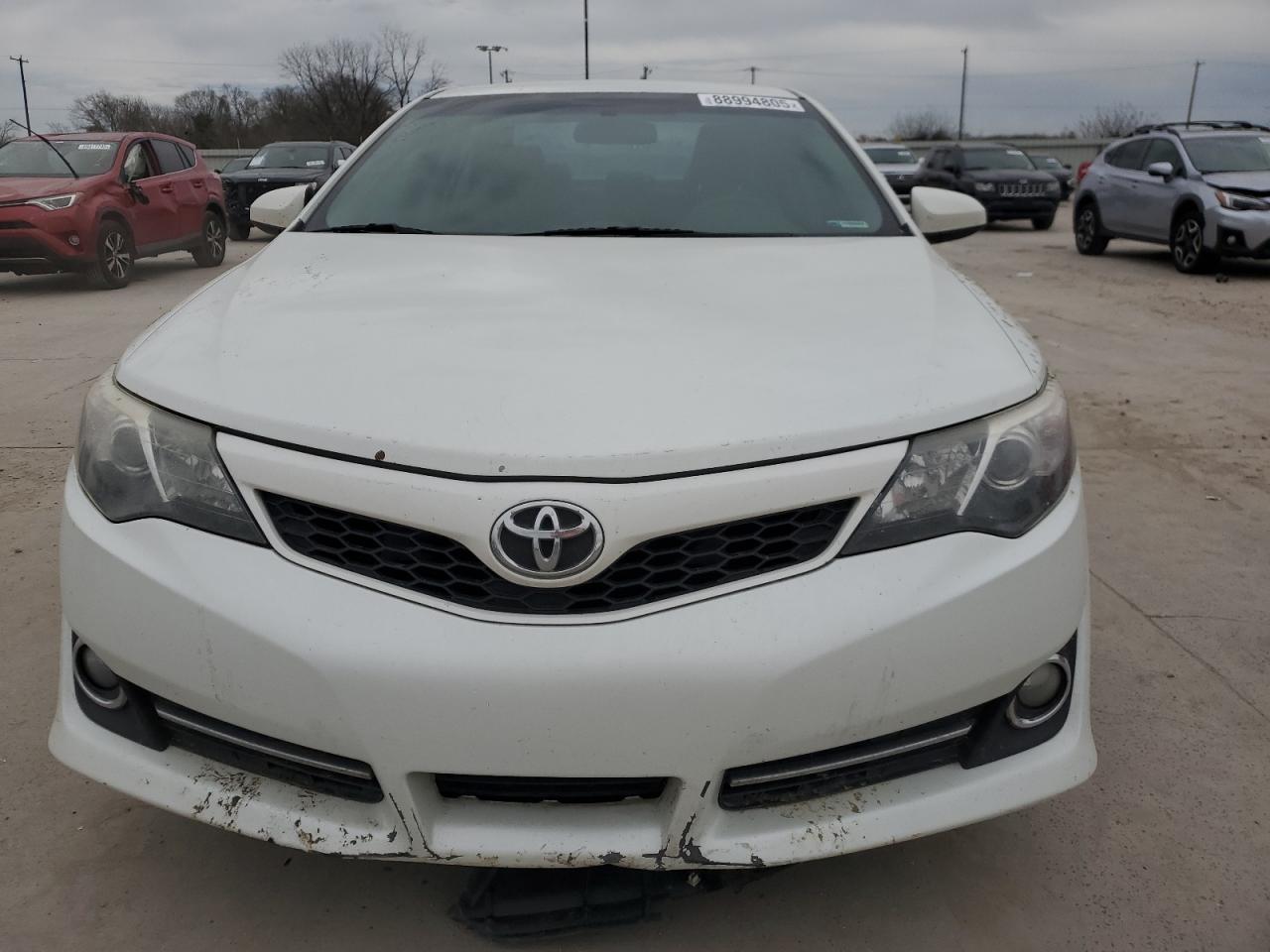 2014 Toyota Camry - Image 5