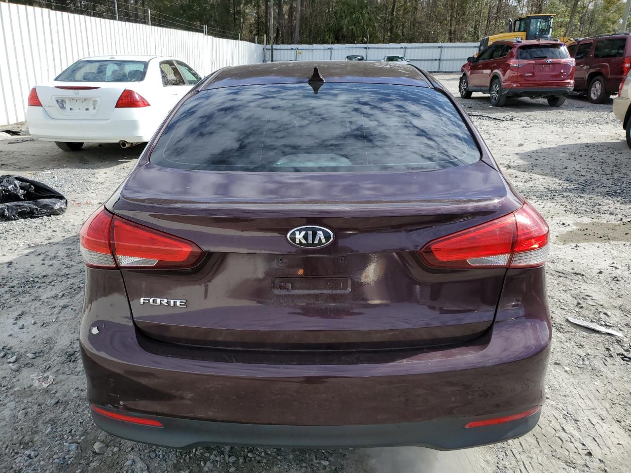 2018 Kia Forte - Image 6