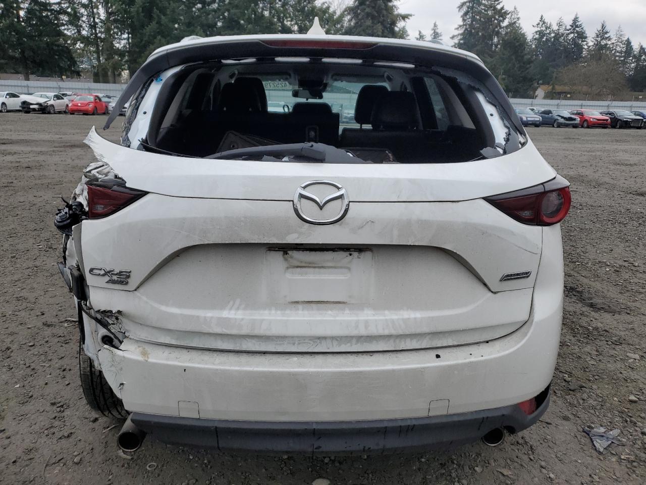 2017 Mazda CX-5 - Image 6