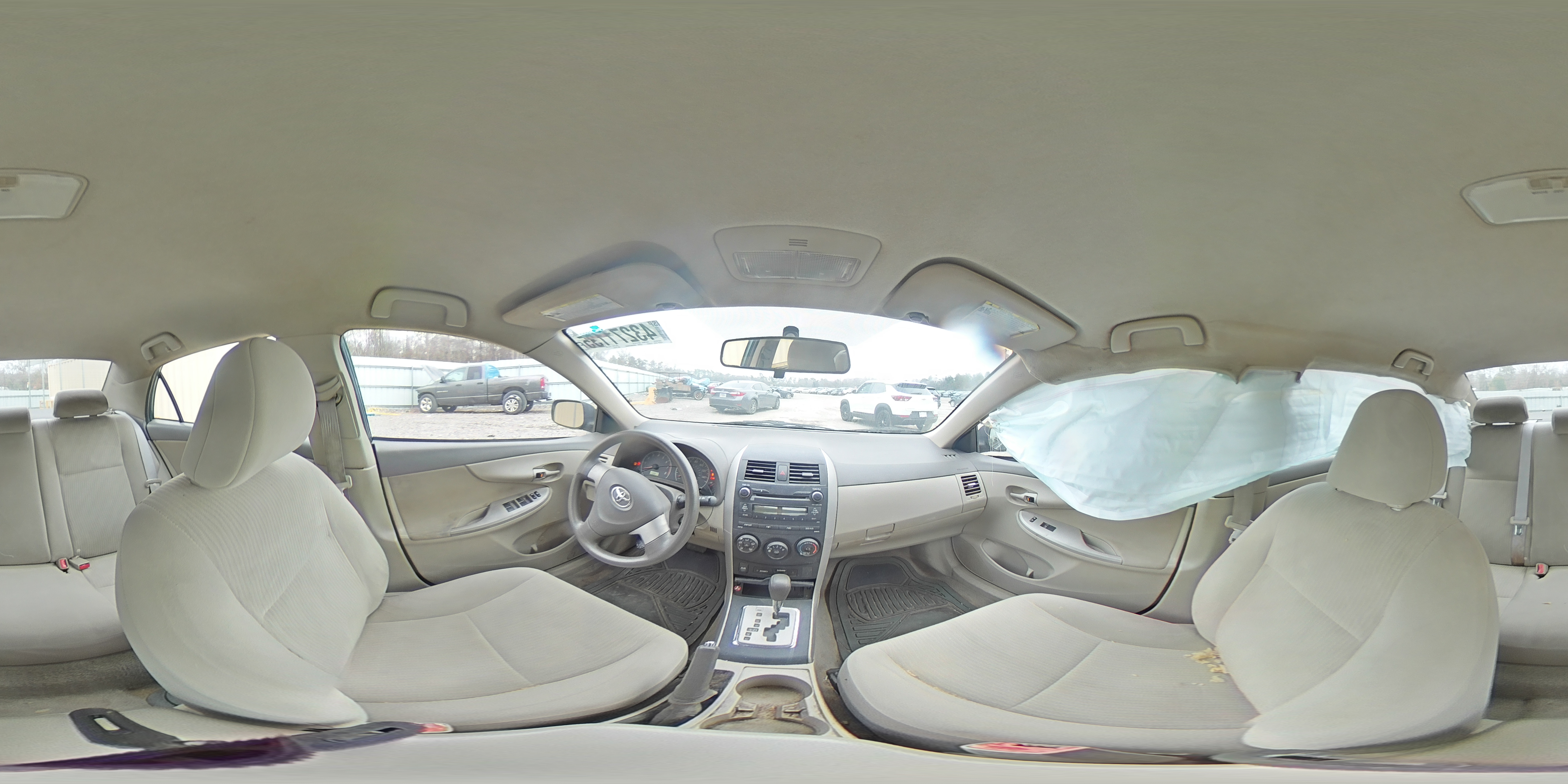 2010 Toyota Corolla - Image 13