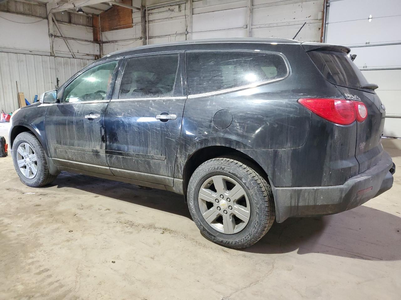 2011 Chevrolet Traverse - Image 2