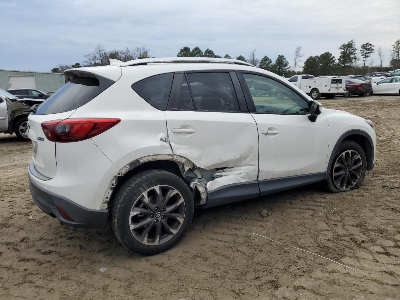 2016 Mazda CX-5 - Image 3