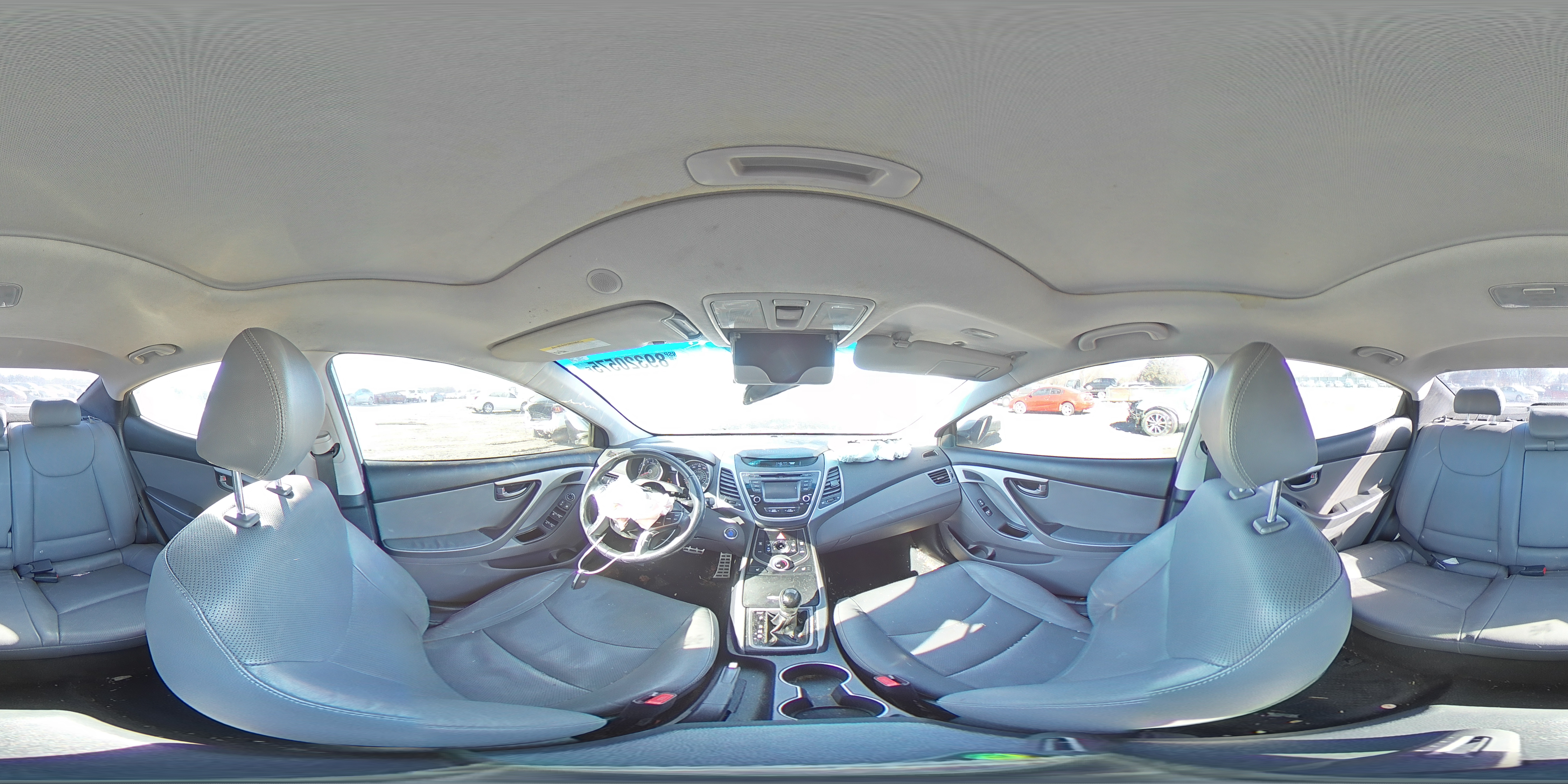2014 Hyundai Elantra - Image 12