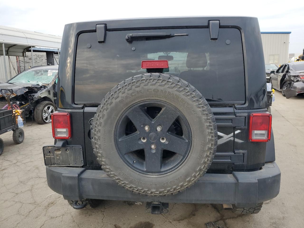 2015 Jeep Wrangler - Image 6