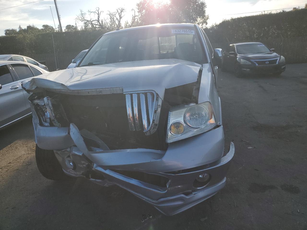 2006 Lincoln Mark LT - Image 5