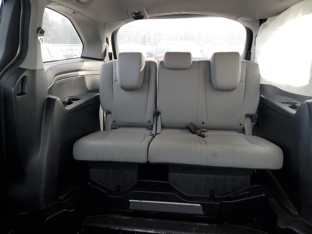 2019 Honda Odyssey - Image 10