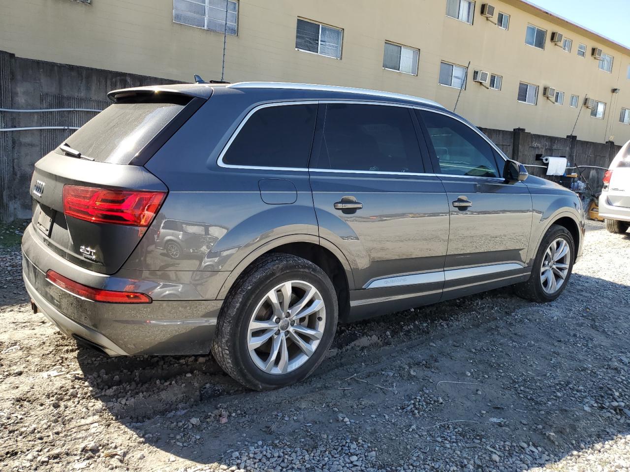 2018 Audi Q7 - Image 3