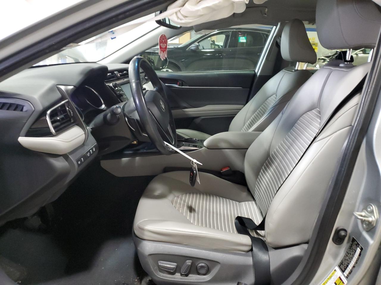 2020 Toyota Camry - Image 7