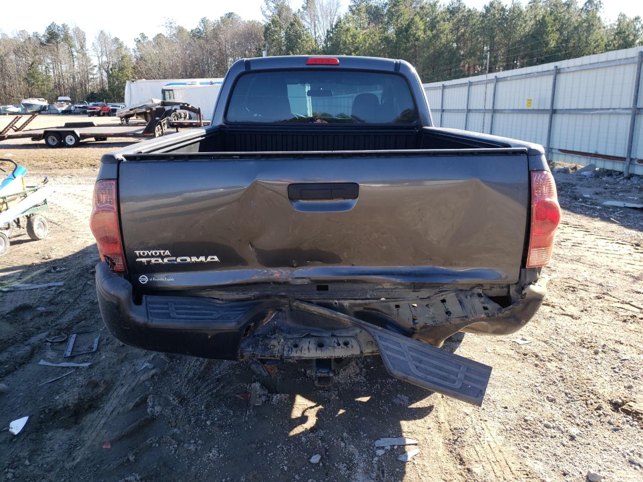 2015 Toyota Tacoma - Image 6