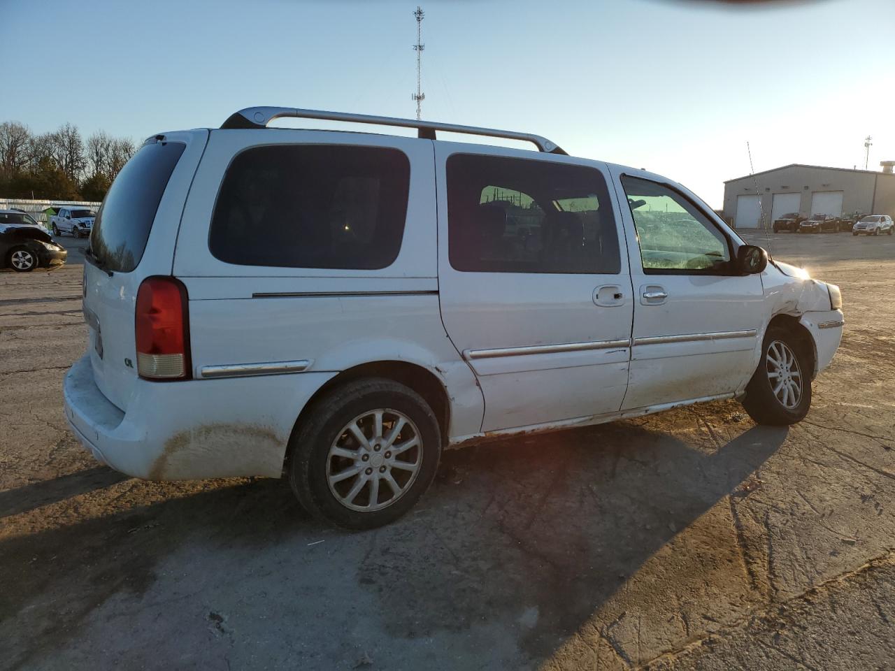 2005 Buick Terraza - Image 3