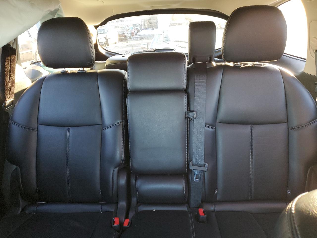 2014 Nissan Pathfinder - Image 10