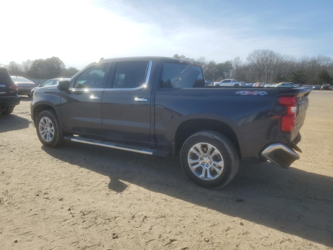 2023 Chevrolet Silverado - Image 2