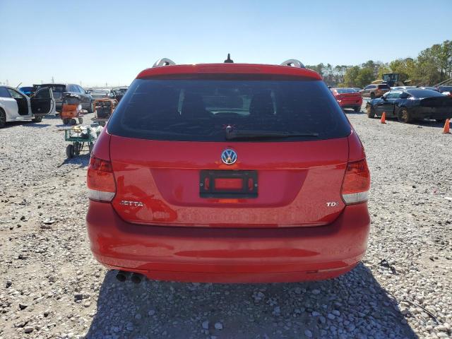  VOLKSWAGEN JETTA 2014 Красный