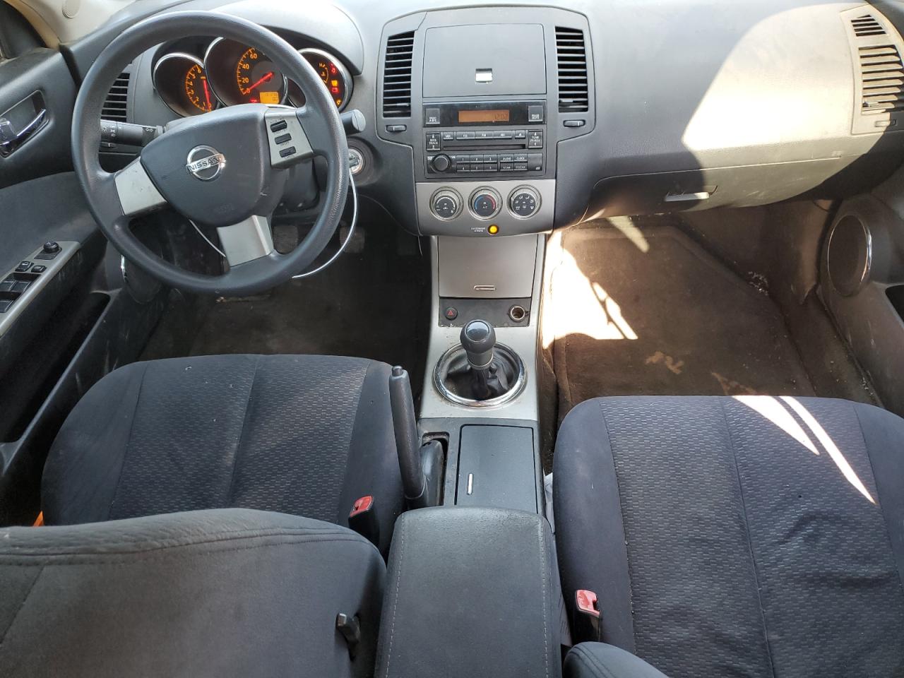 2005 Nissan Altima - Image 8