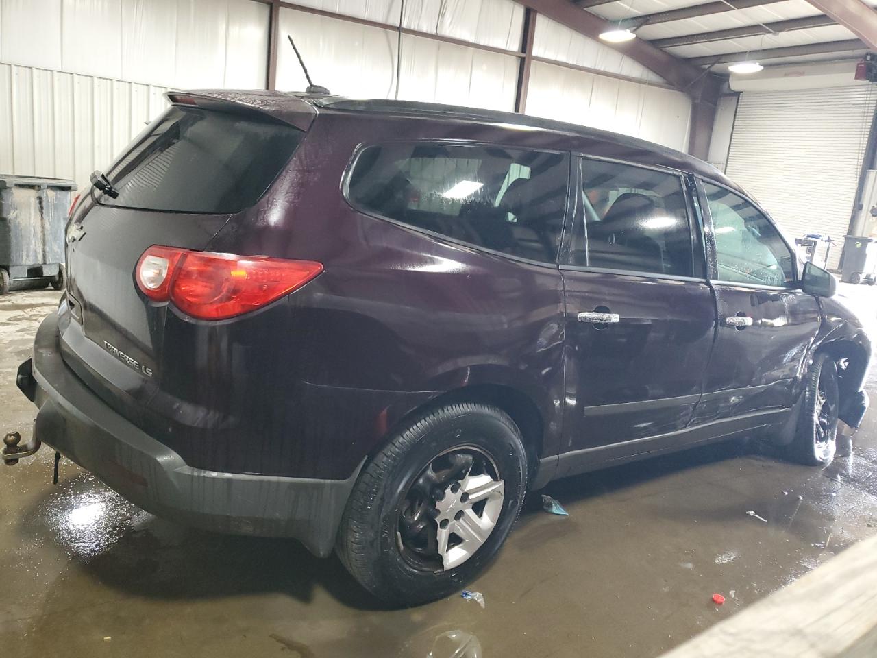2010 Chevrolet Traverse - Image 3