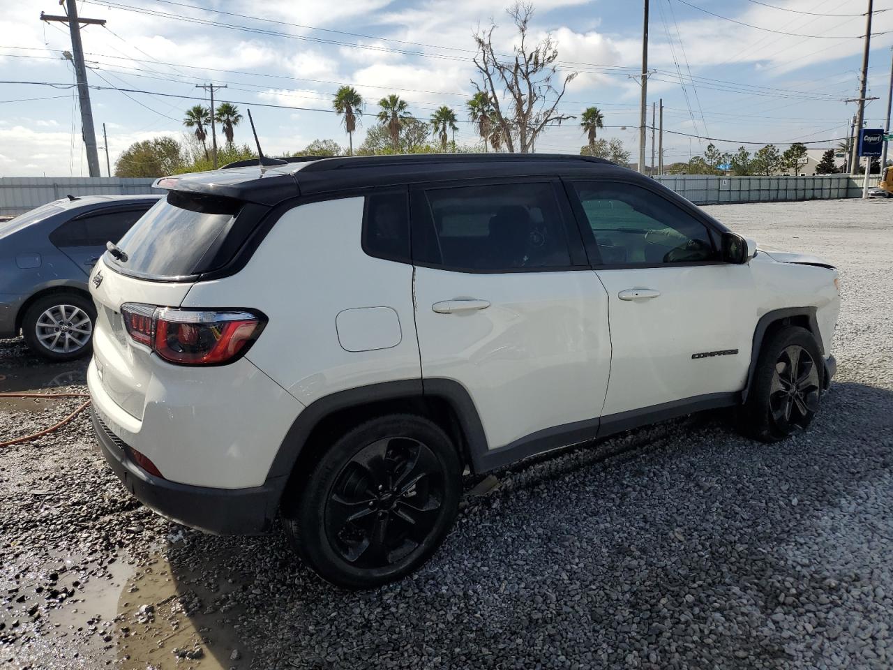 2019 Jeep Compass - Image 3