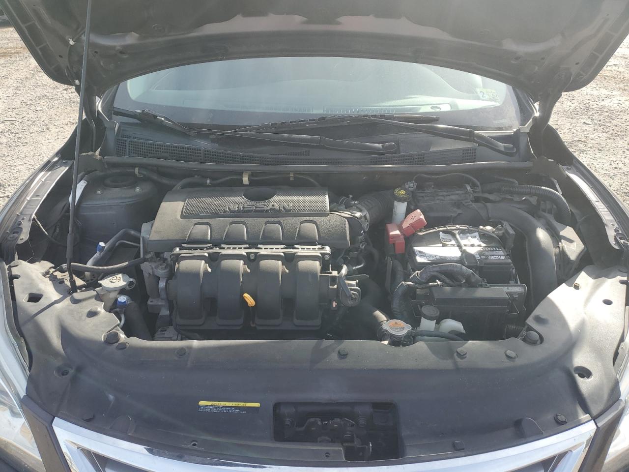 2015 Nissan Sentra - Image 11