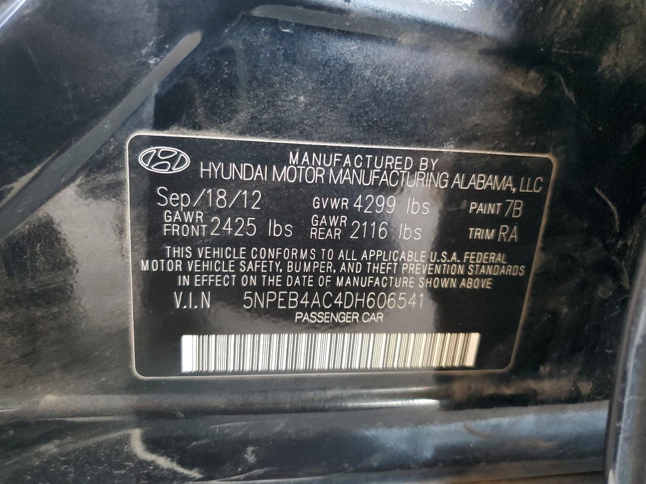 2013 Hyundai Sonata - Image 12