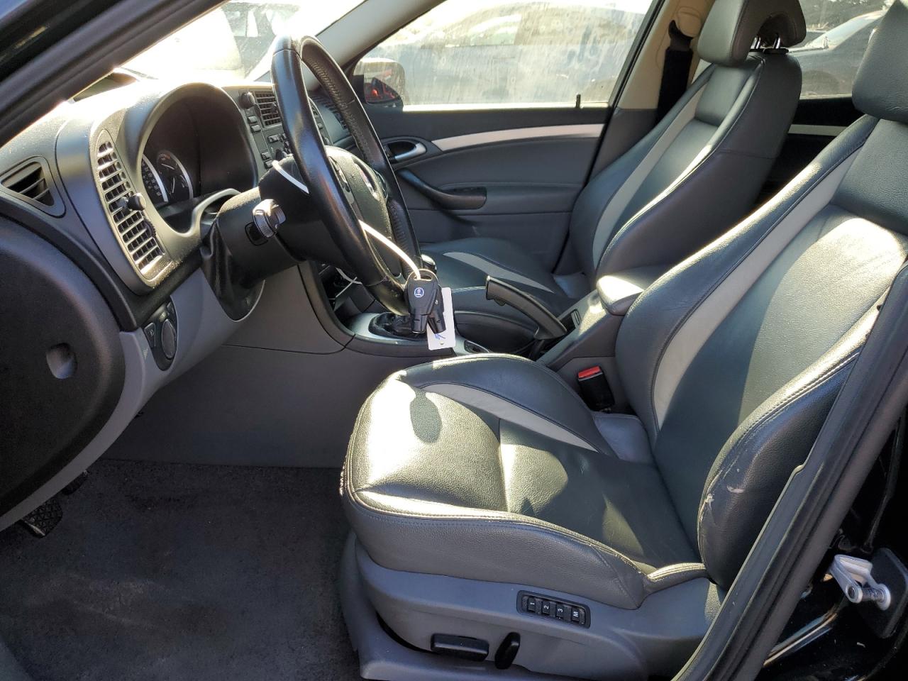2003 Saab 9-3 - Image 7