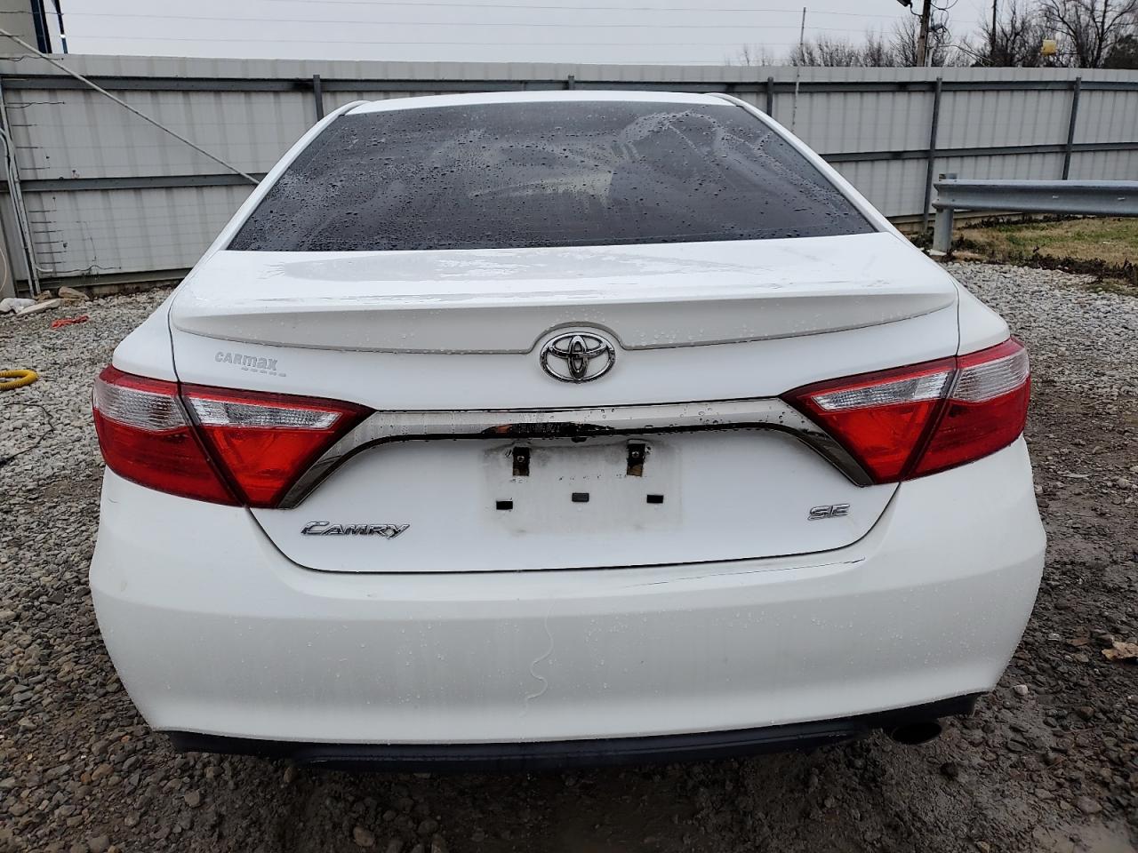 2016 Toyota Camry - Image 6