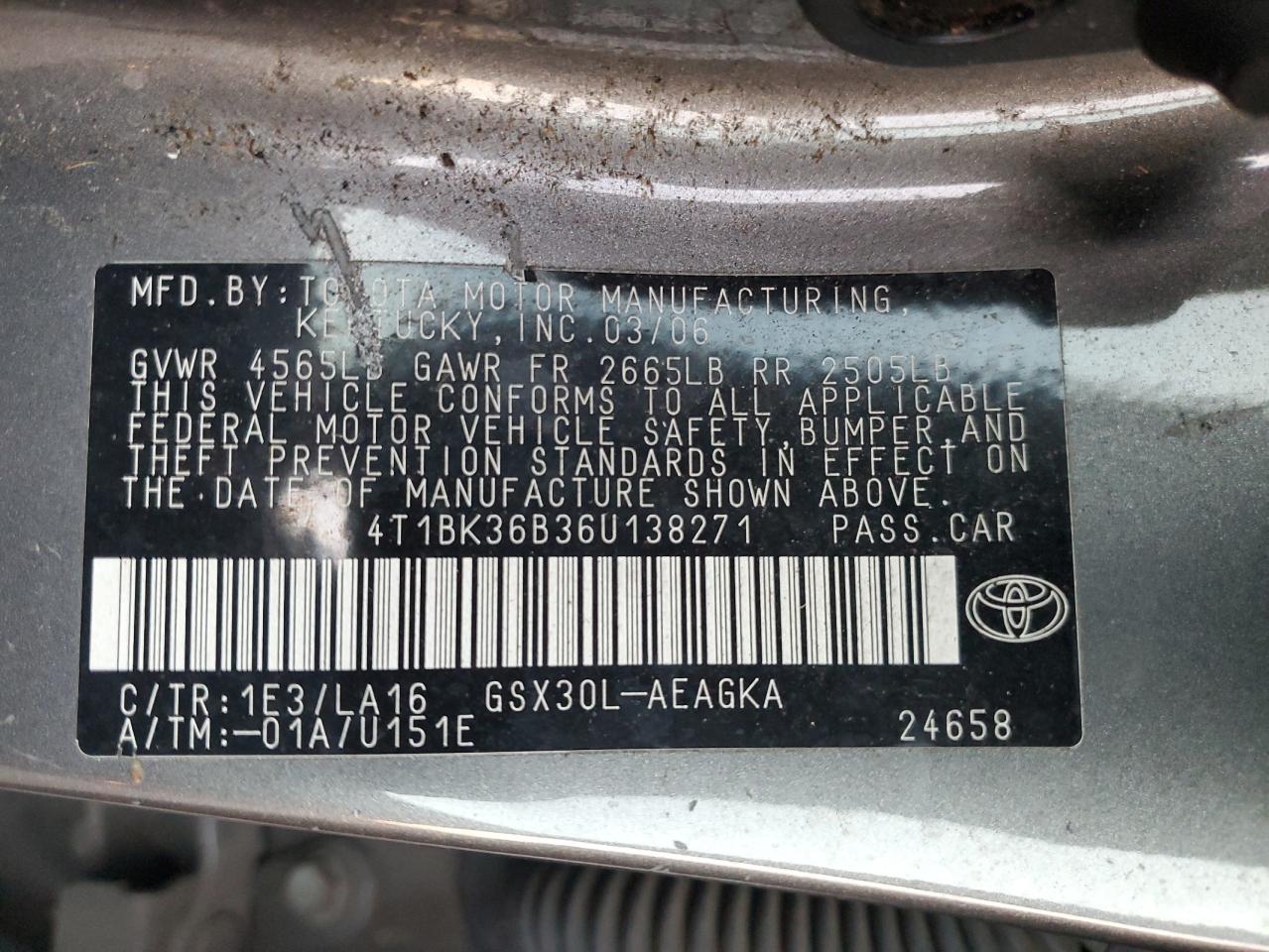 2006 Toyota Avalon - Image 13