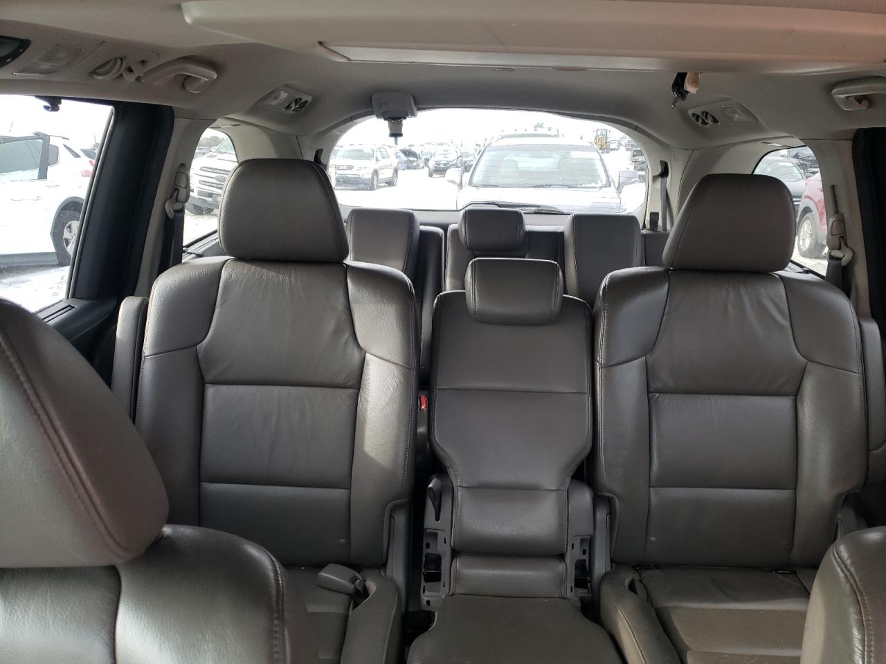 2012 Honda Odyssey - Image 10