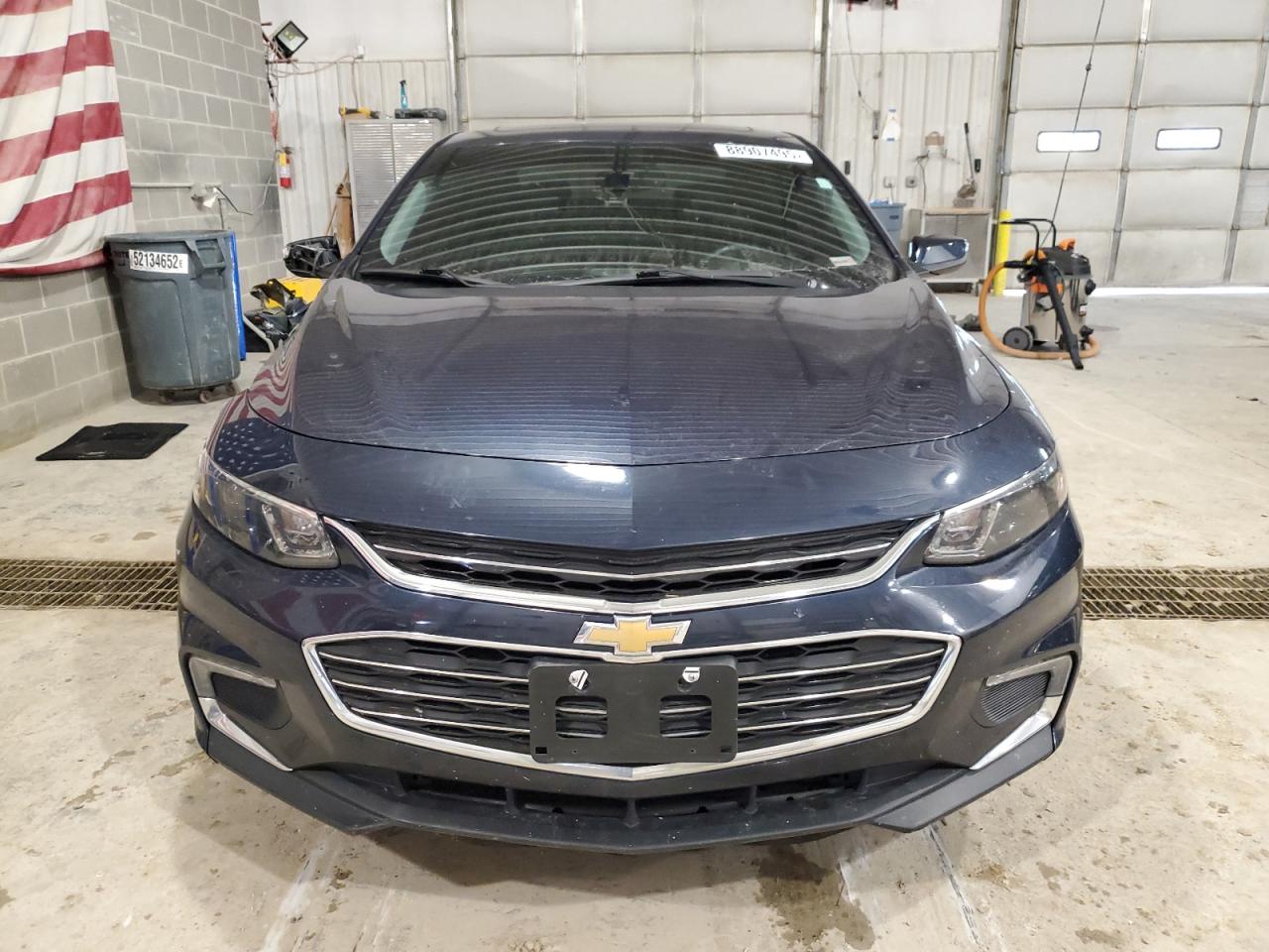 2016 Chevrolet Malibu - Image 5