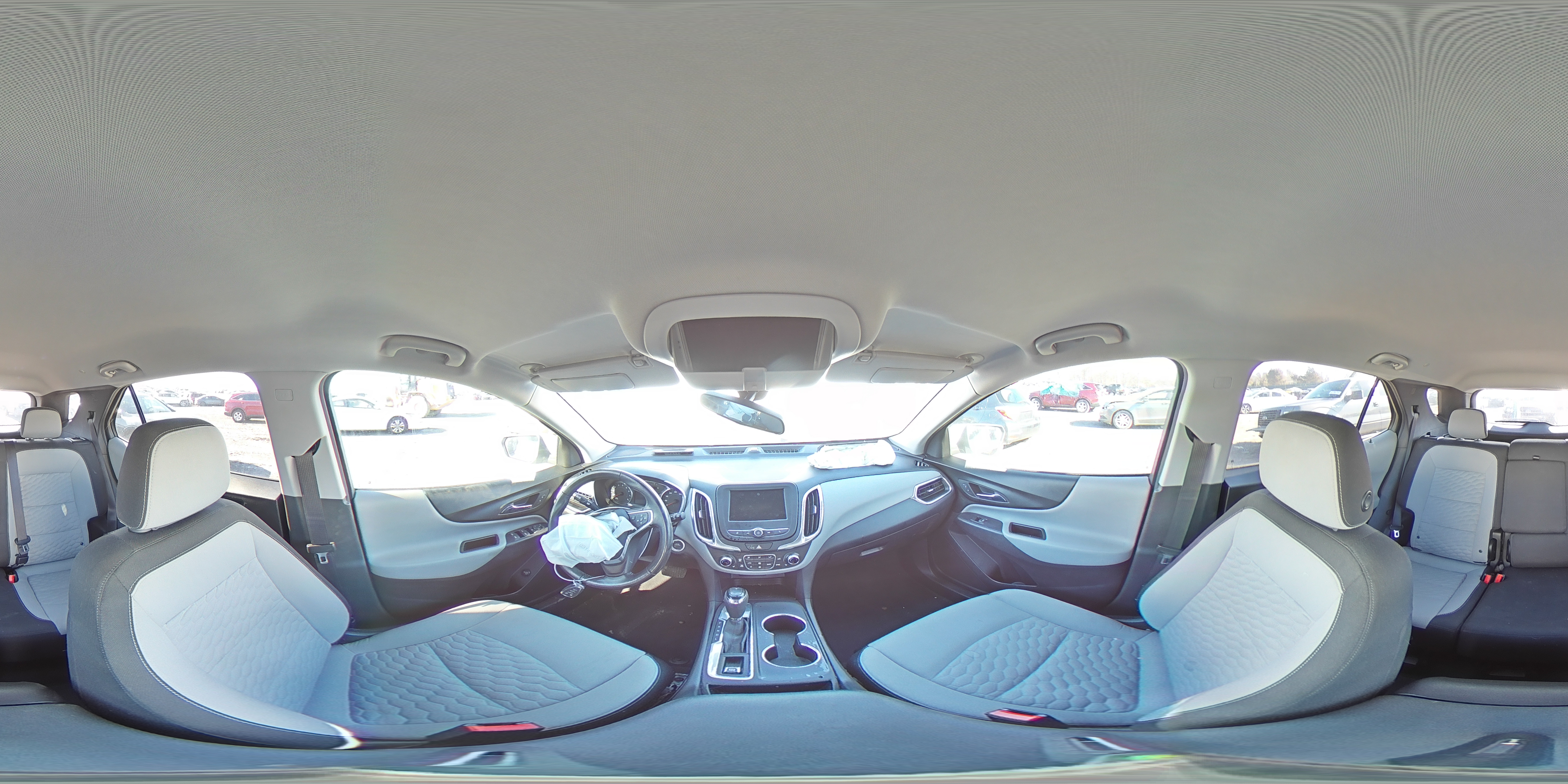 2020 Chevrolet Equinox - Image 13