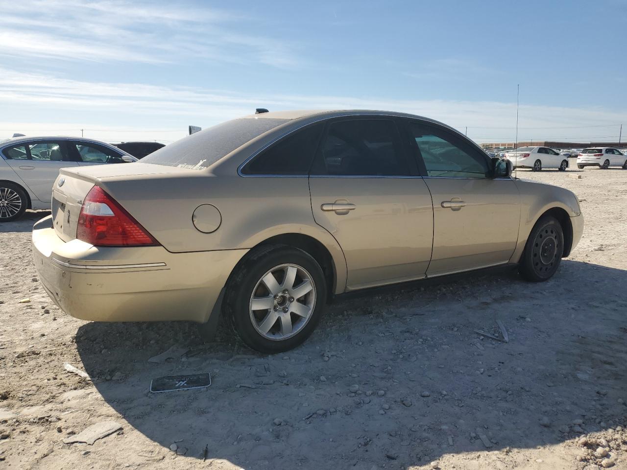 2007 Ford Five Hundred - Image 3